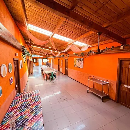 Turistico El Campelin Hostel